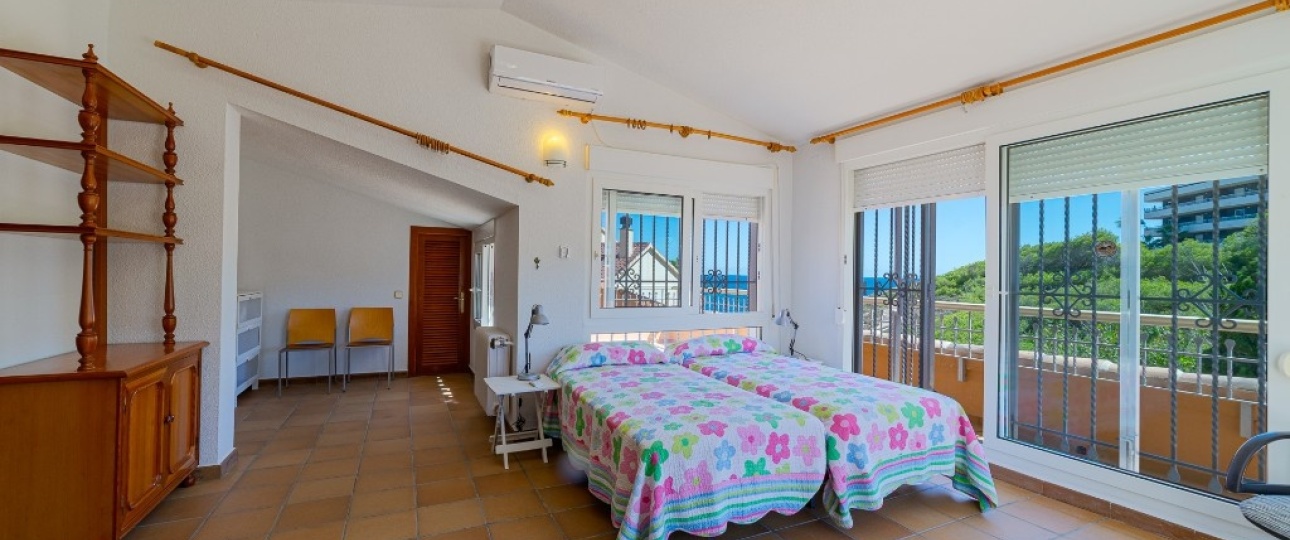 Resale - Villa - Orihuela - Campoamor