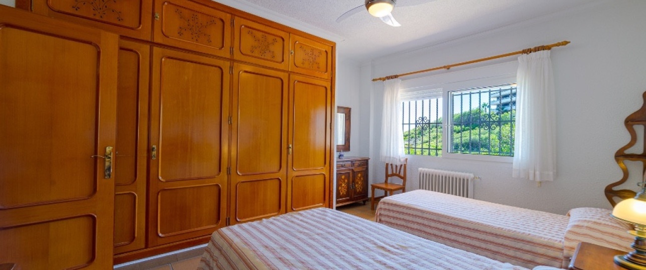 Resale - Villa - Orihuela - Campoamor