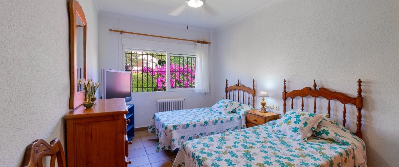 Resale - Villa - Orihuela - Campoamor