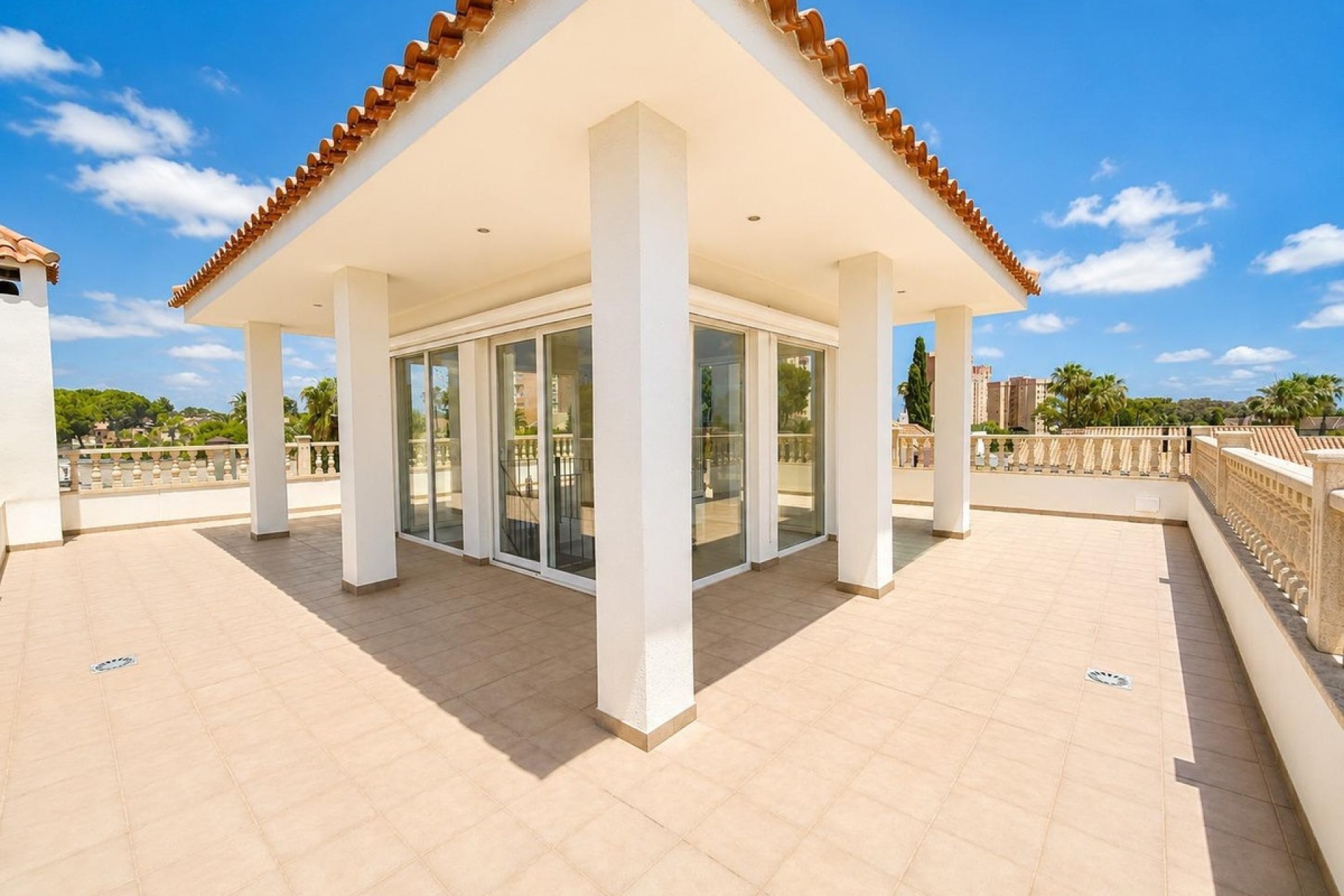 Resale - Villa - Orihuela - Campoamor