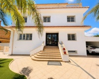Resale - Villa - Orihuela - Campoamor