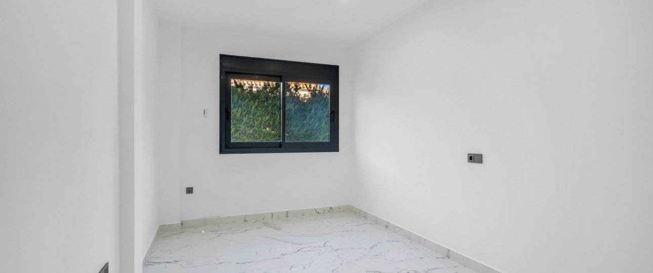 Resale - Villa - Orihuela - Campoamor