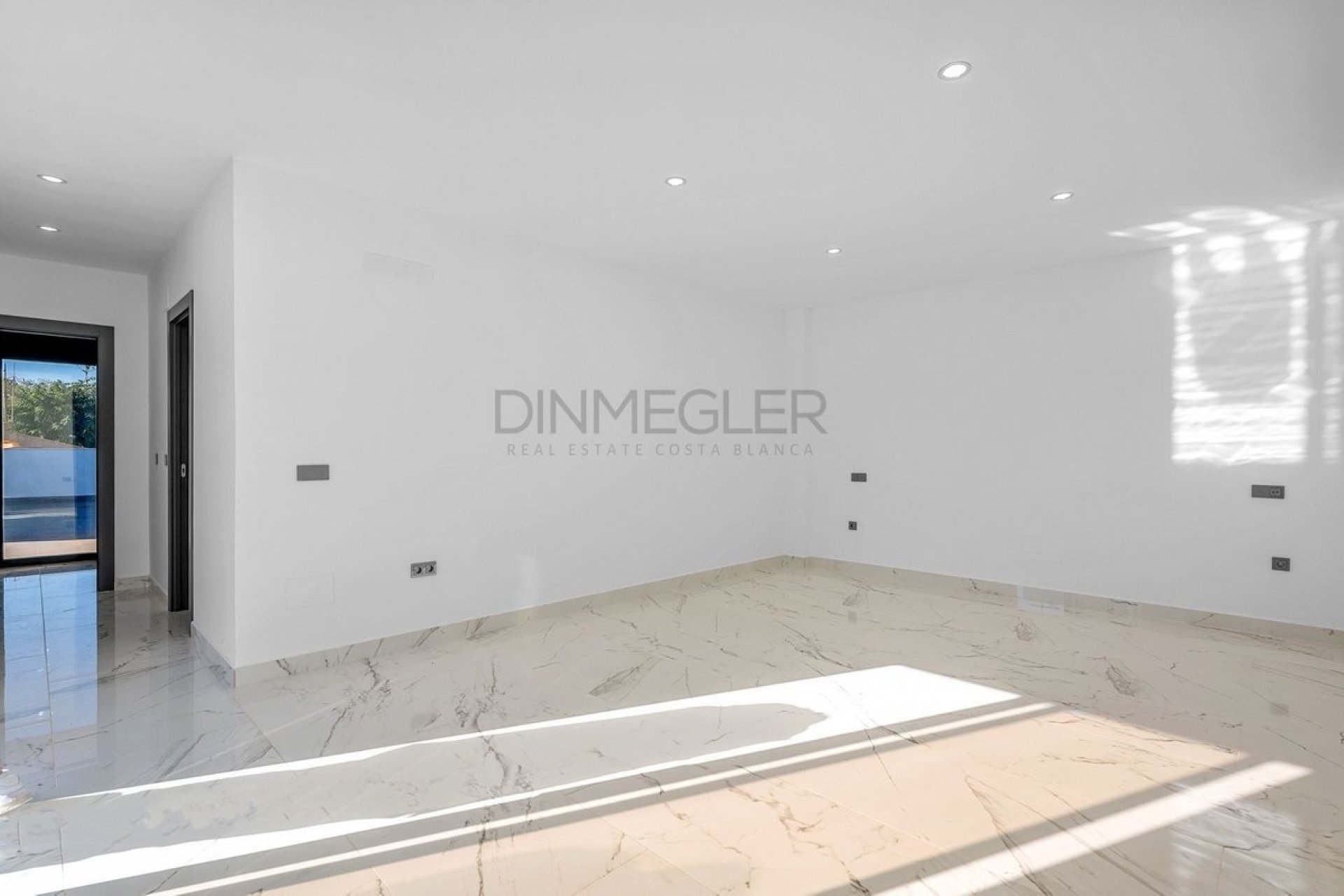 Resale - Villa - Orihuela - Campoamor