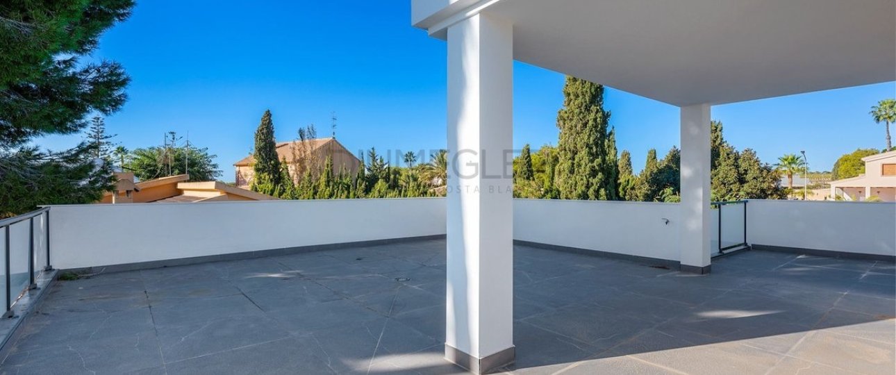Resale - Villa - Orihuela - Campoamor