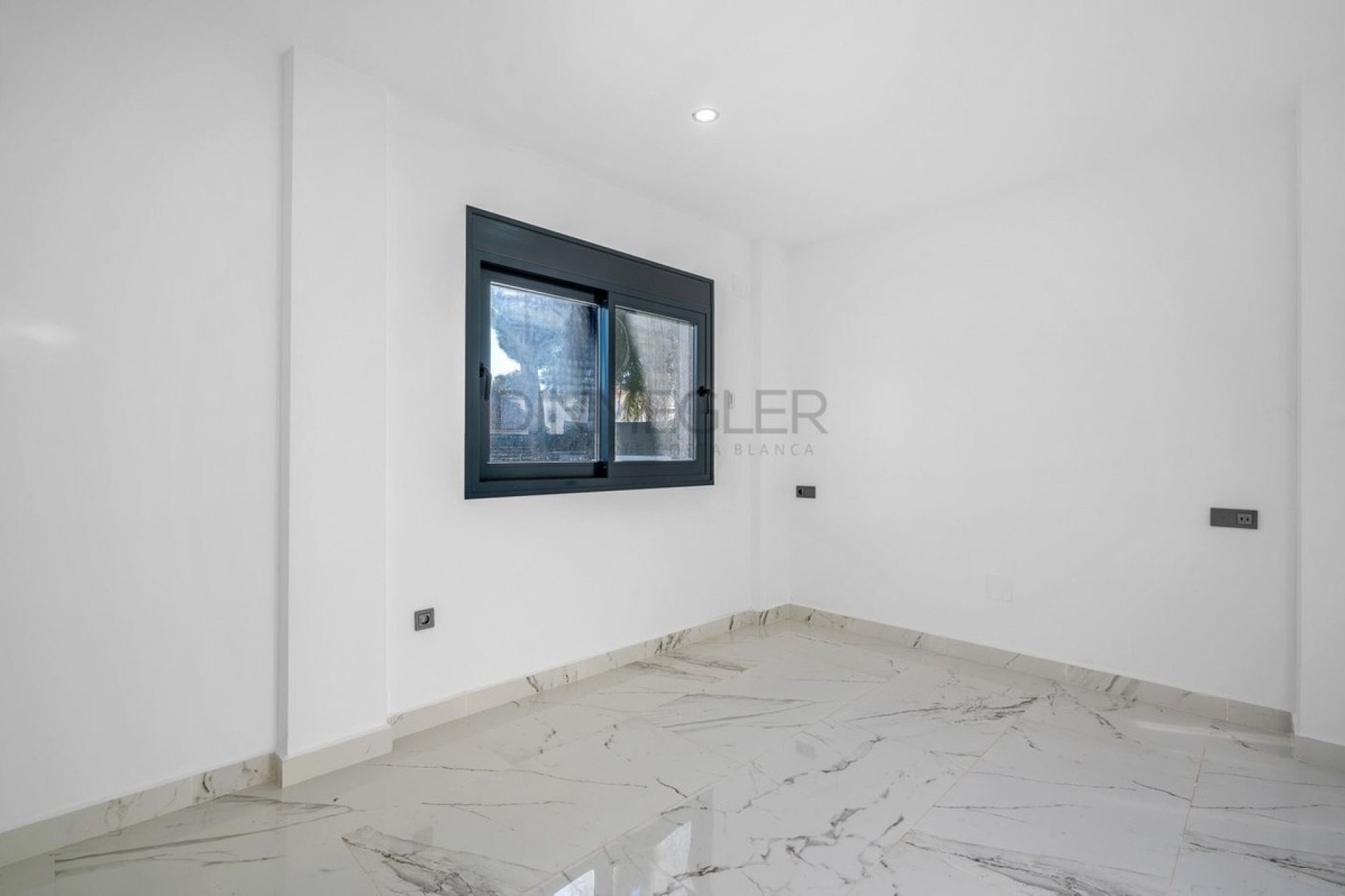 Resale - Villa - Orihuela - Campoamor