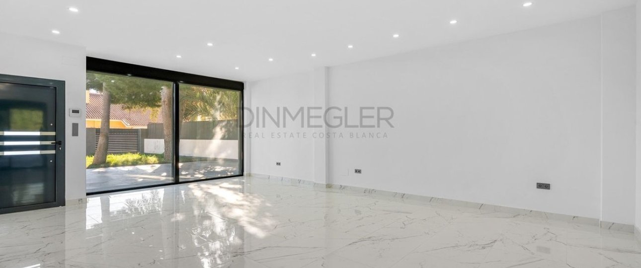 Resale - Villa - Orihuela - Campoamor