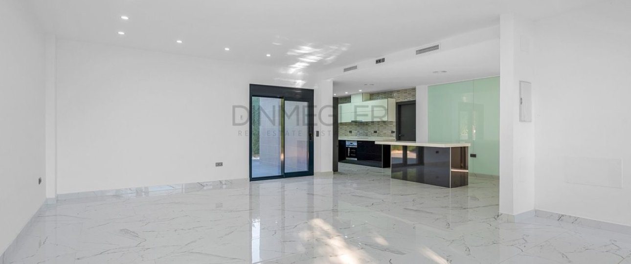 Resale - Villa - Orihuela - Campoamor