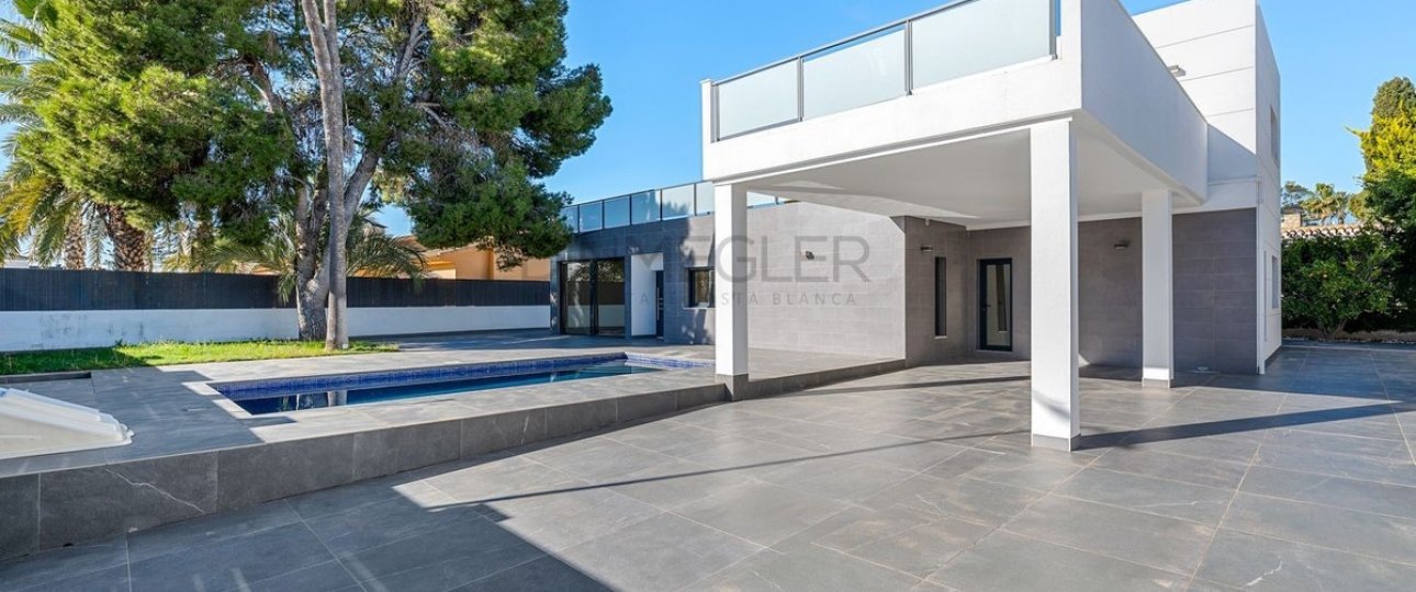 Resale - Villa - Orihuela - Campoamor