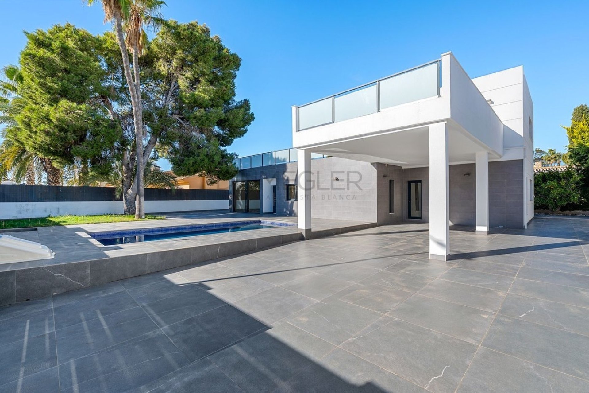 Resale - Villa - Orihuela - Campoamor