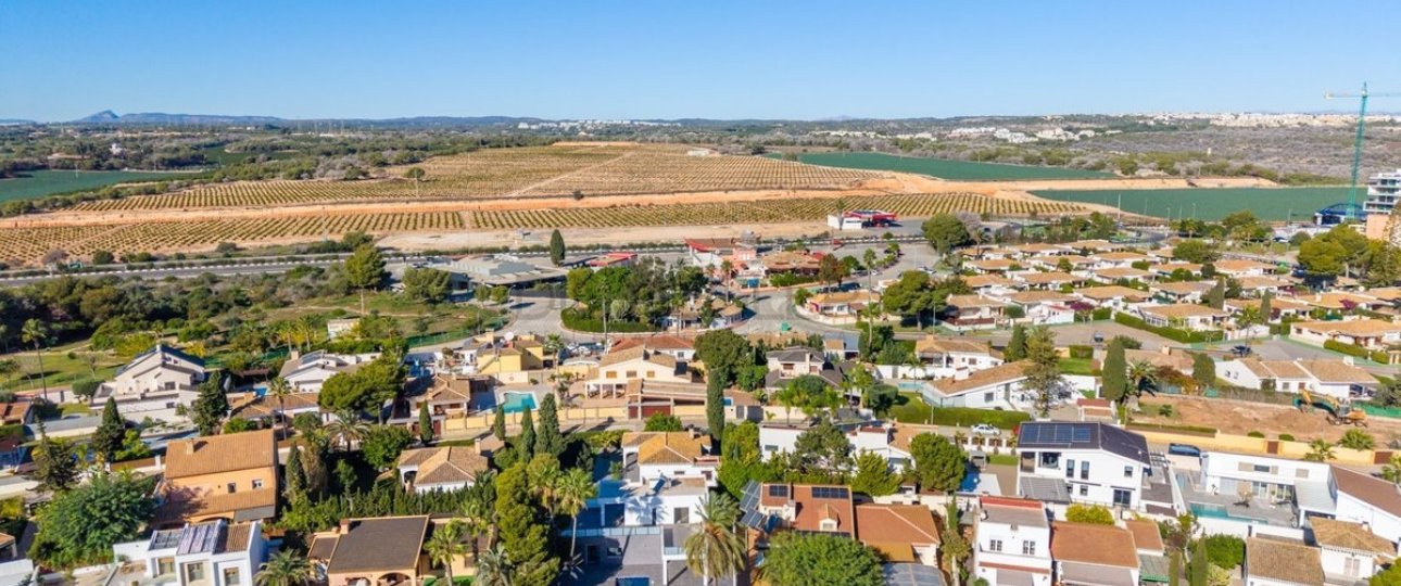 Resale - Villa - Orihuela - Campoamor