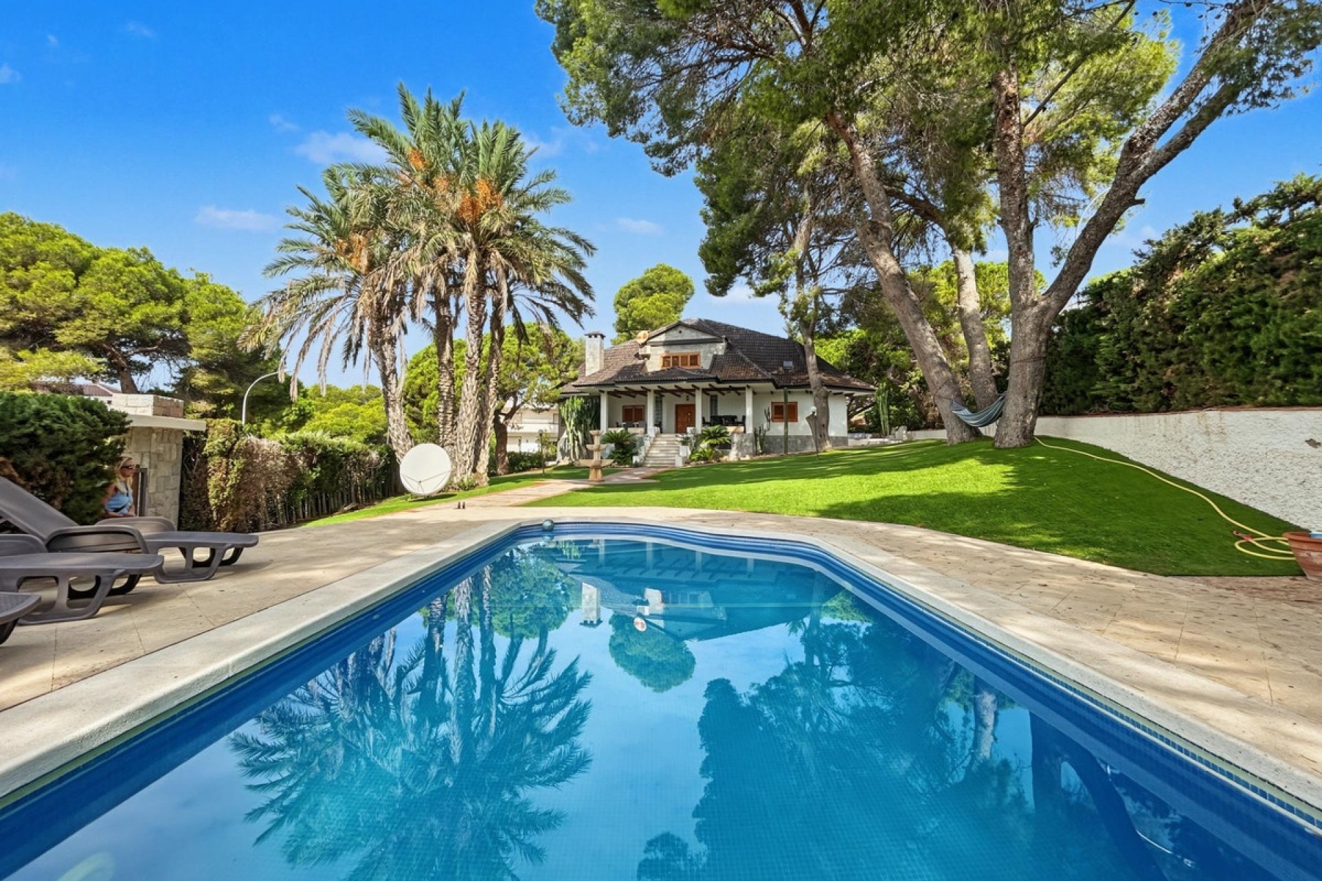 Resale - Villa - Orihuela - Campoamor