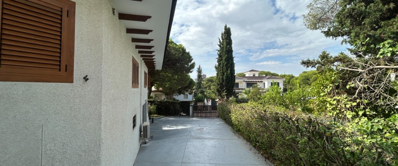 Resale - Villa - Orihuela - Campoamor