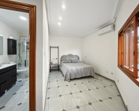 Resale - Villa - Orihuela - Campoamor