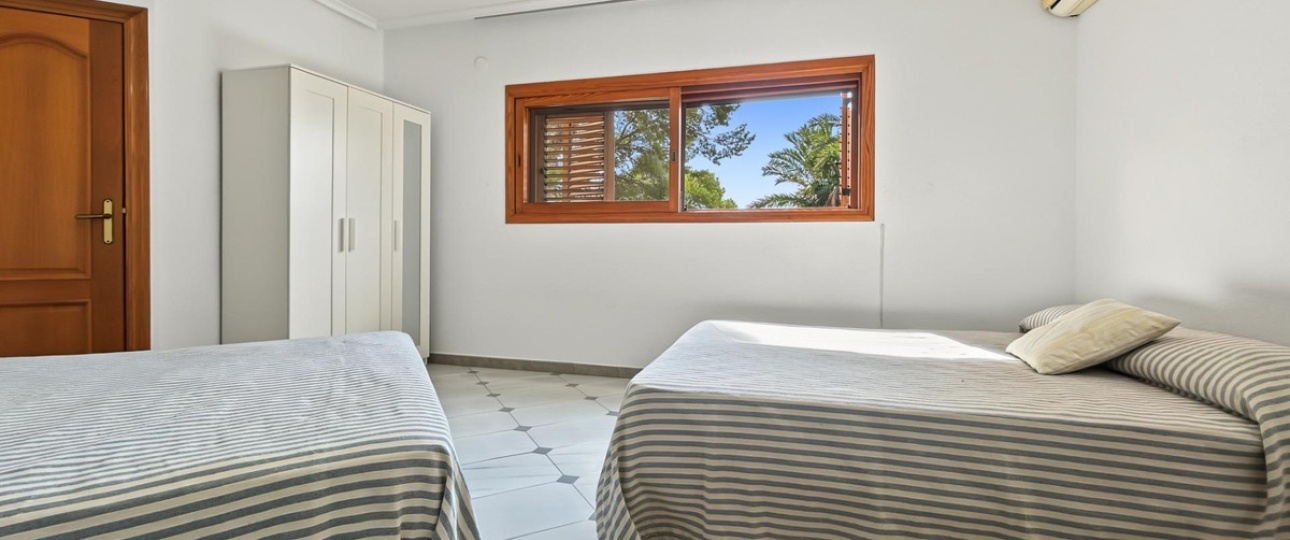 Resale - Villa - Orihuela - Campoamor