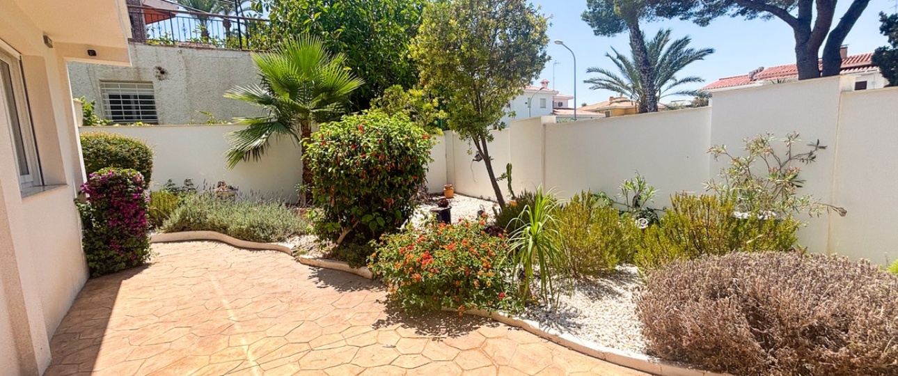Resale - Villa - Orihuela - Dehesa de Campoamor
