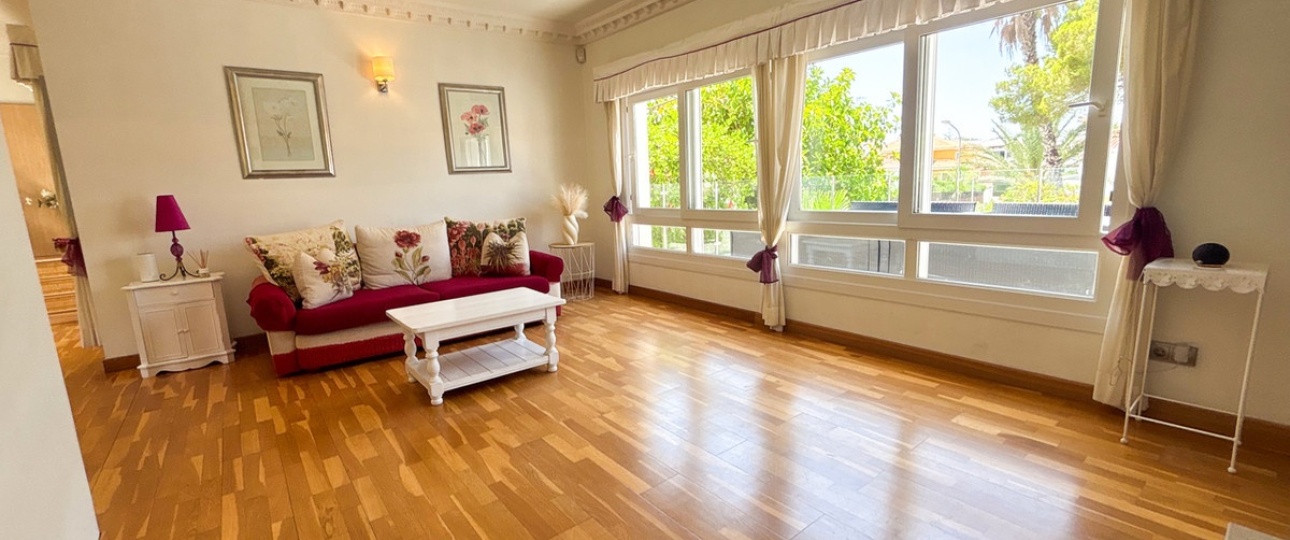 Resale - Villa - Orihuela - Dehesa de Campoamor
