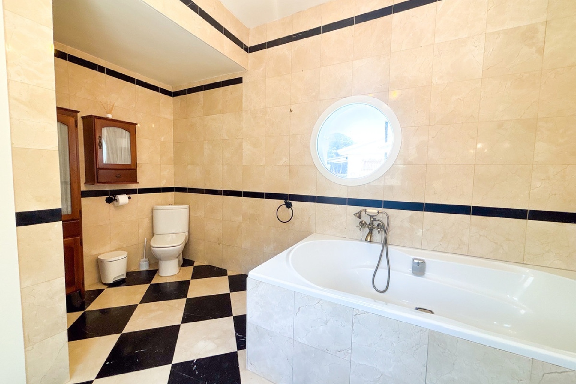 Resale - Villa - Orihuela - Dehesa de Campoamor