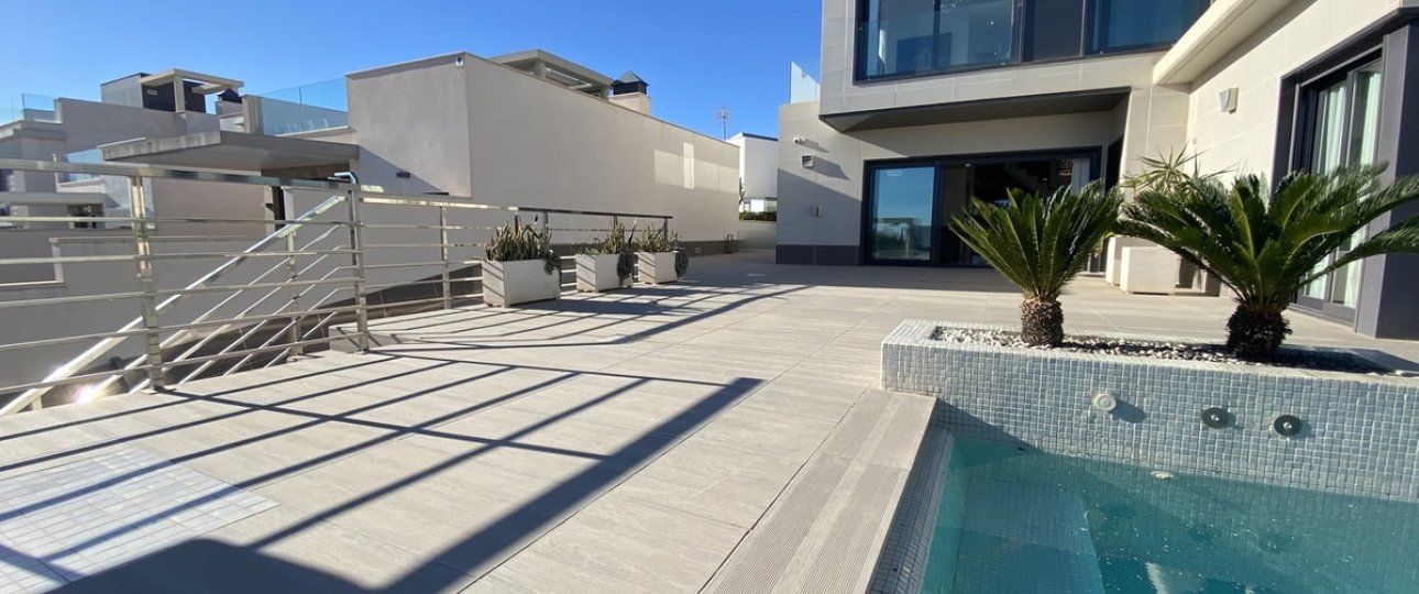 Resale - Villa - Orihuela - Dehesa de Campoamor
