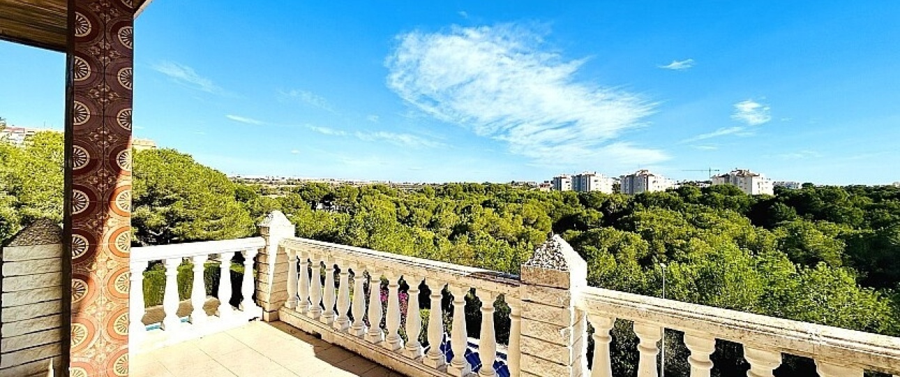 Resale - Villa - Orihuela - Dehesa de Campoamor