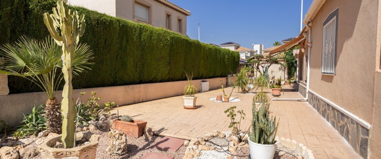 Resale - Villa - Orihuela - La Regia