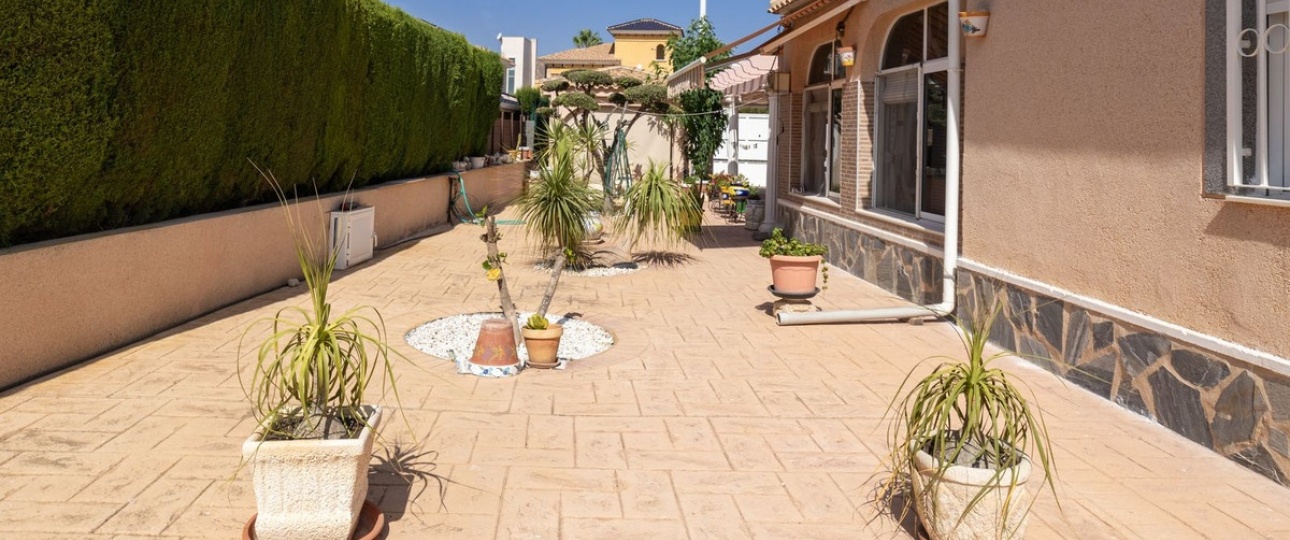 Resale - Villa - Orihuela - La Regia