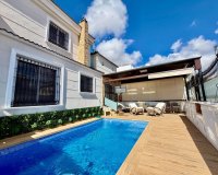 Resale - Villa - Orihuela - La Zenia