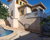 Resale - Villa - Orihuela - La Zenia