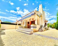 Resale - Villa - Orihuela - La Zenia