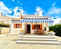 Resale - Villa - Orihuela - La Zenia