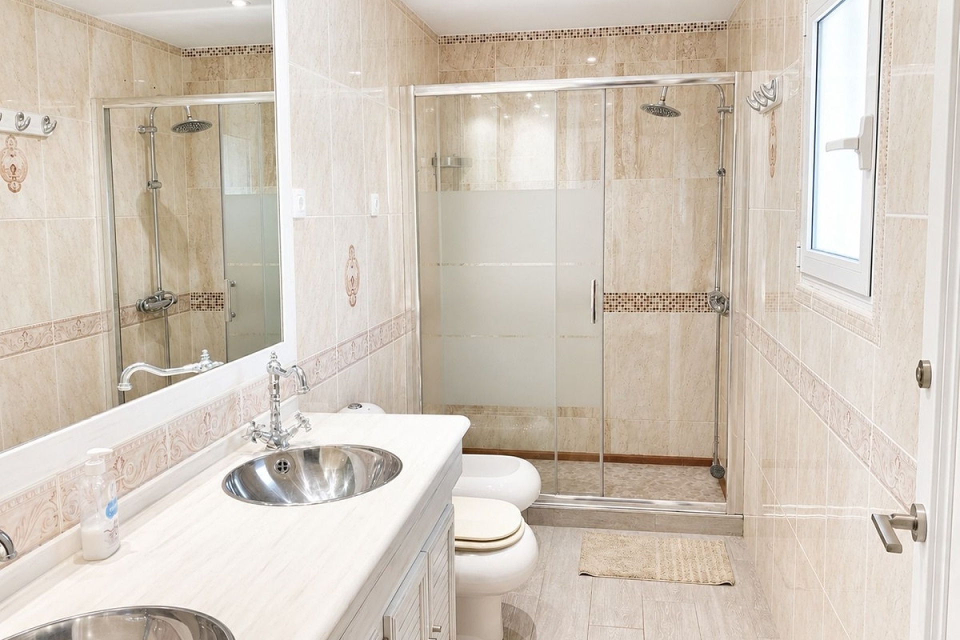 Resale - Villa - Orihuela - La Zenia