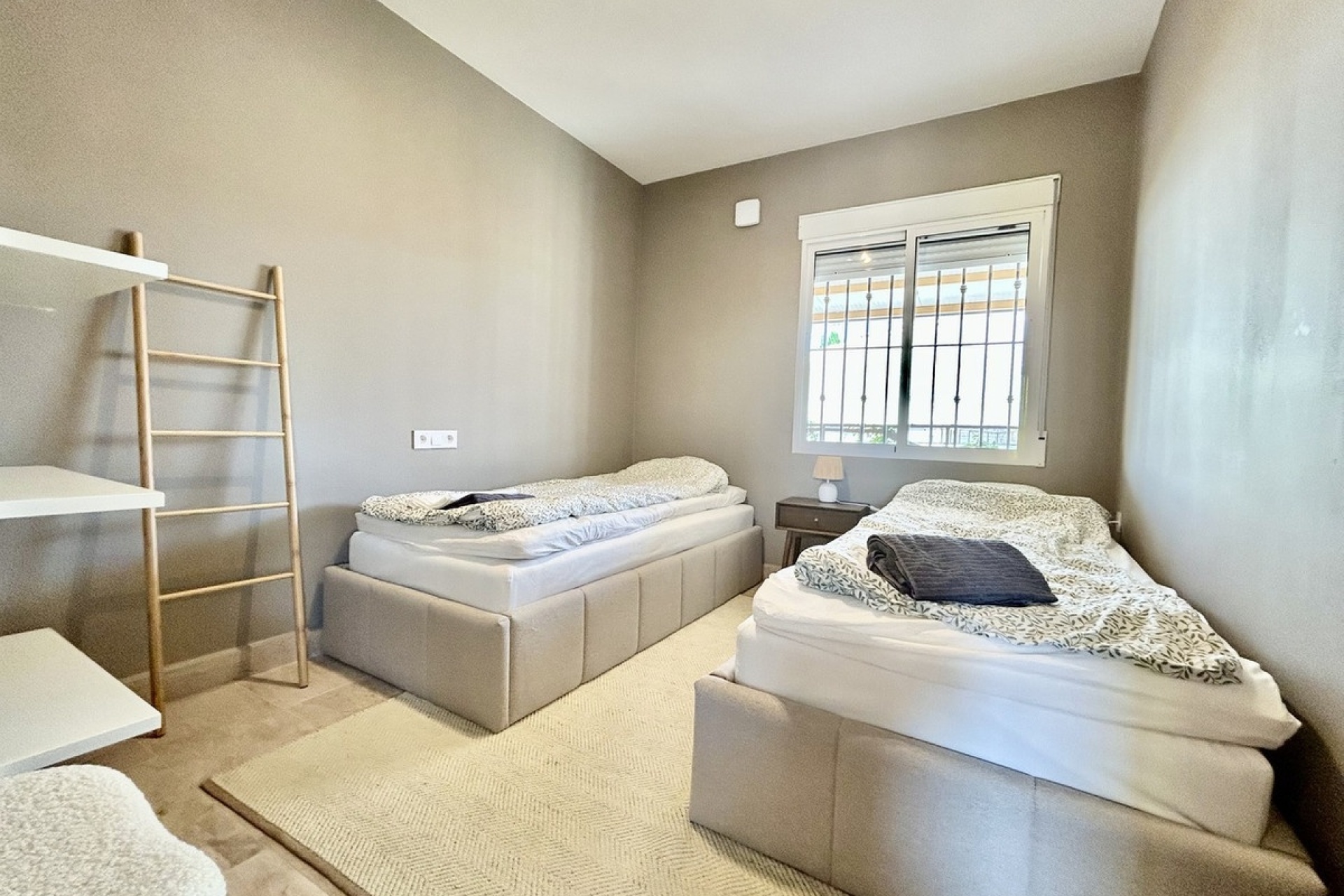 Resale - Villa - Orihuela - La Zenia