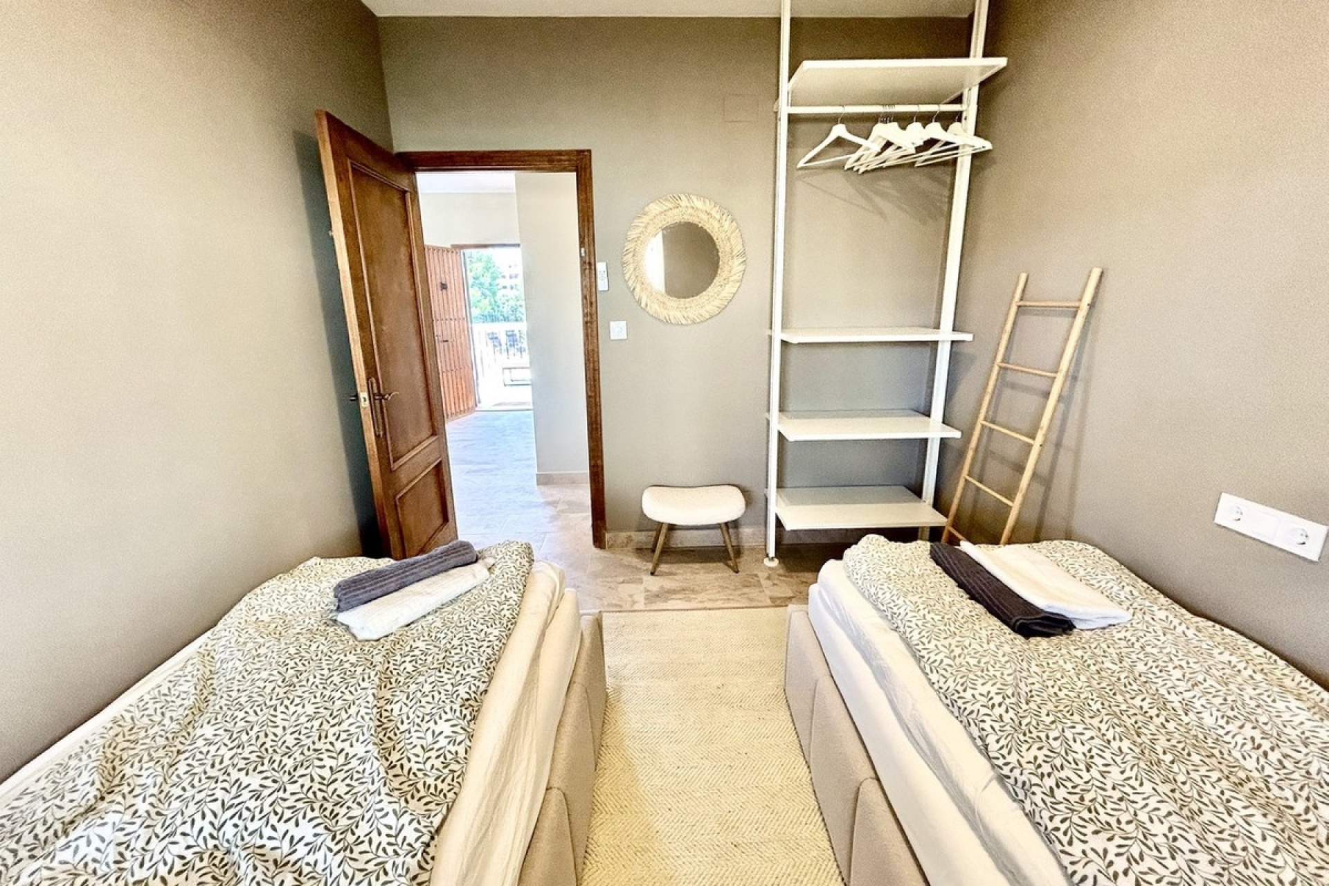 Resale - Villa - Orihuela - La Zenia