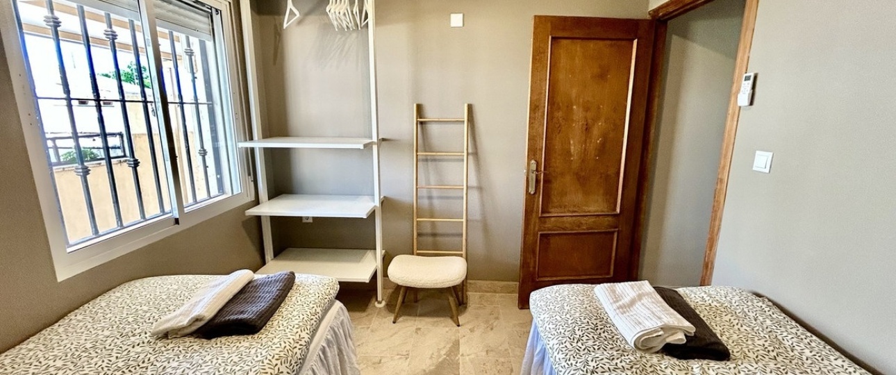 Resale - Villa - Orihuela - La Zenia