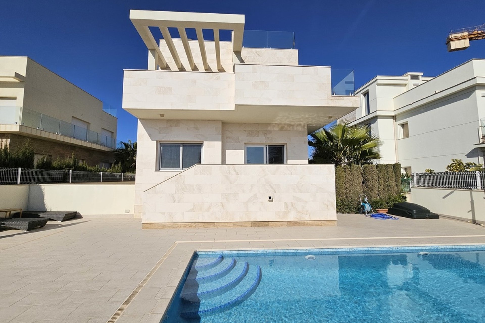 Resale - Villa - Orihuela - La Zenia