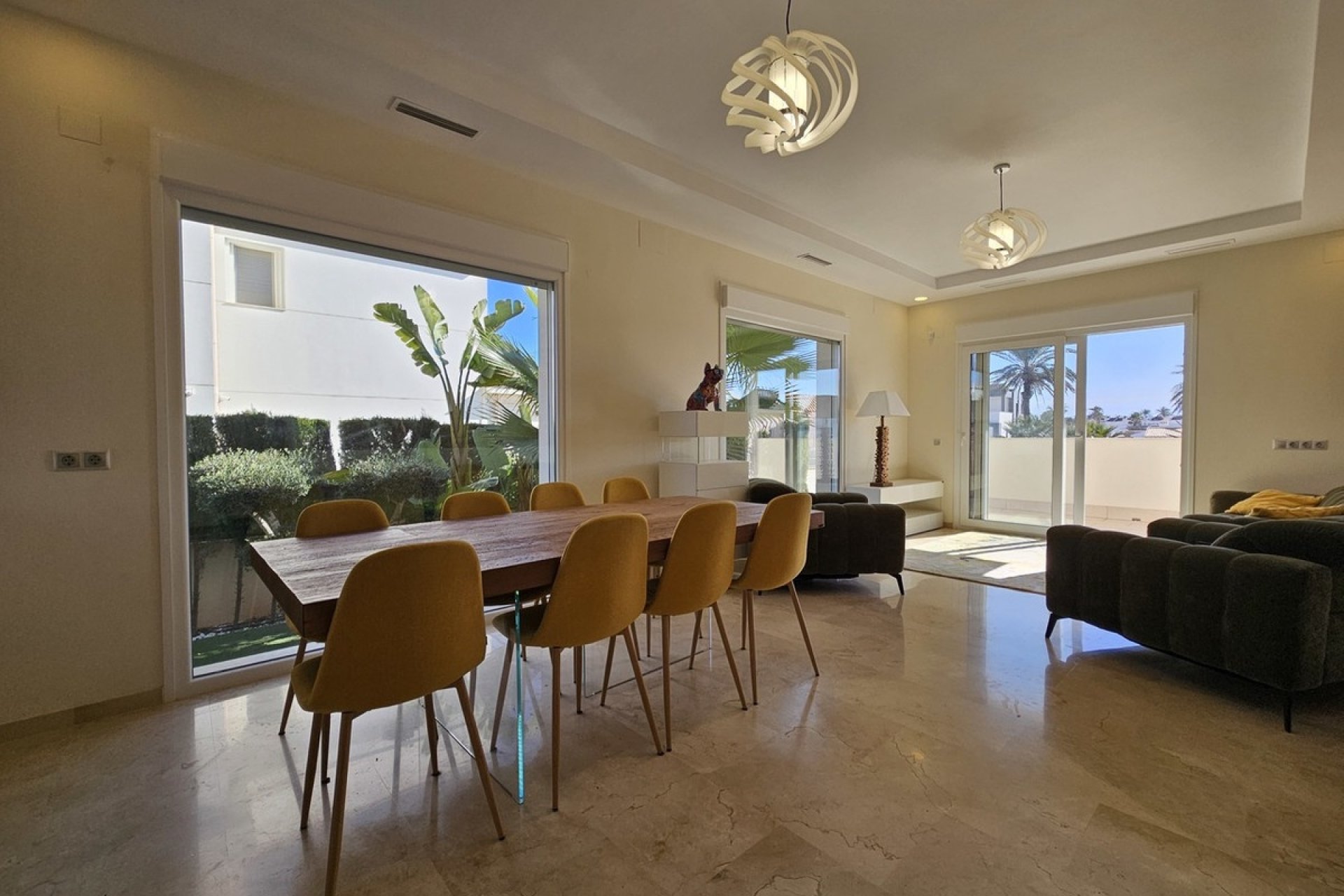 Resale - Villa - Orihuela - La Zenia