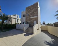 Resale - Villa - Orihuela - La Zenia
