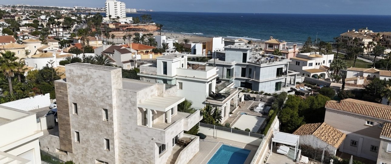 Resale - Villa - Orihuela - La Zenia