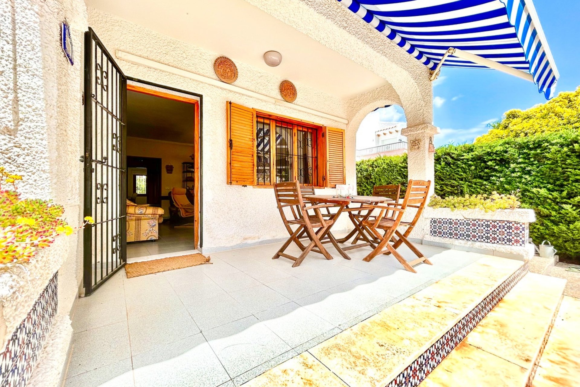 Resale - Villa - Orihuela - La Zenia