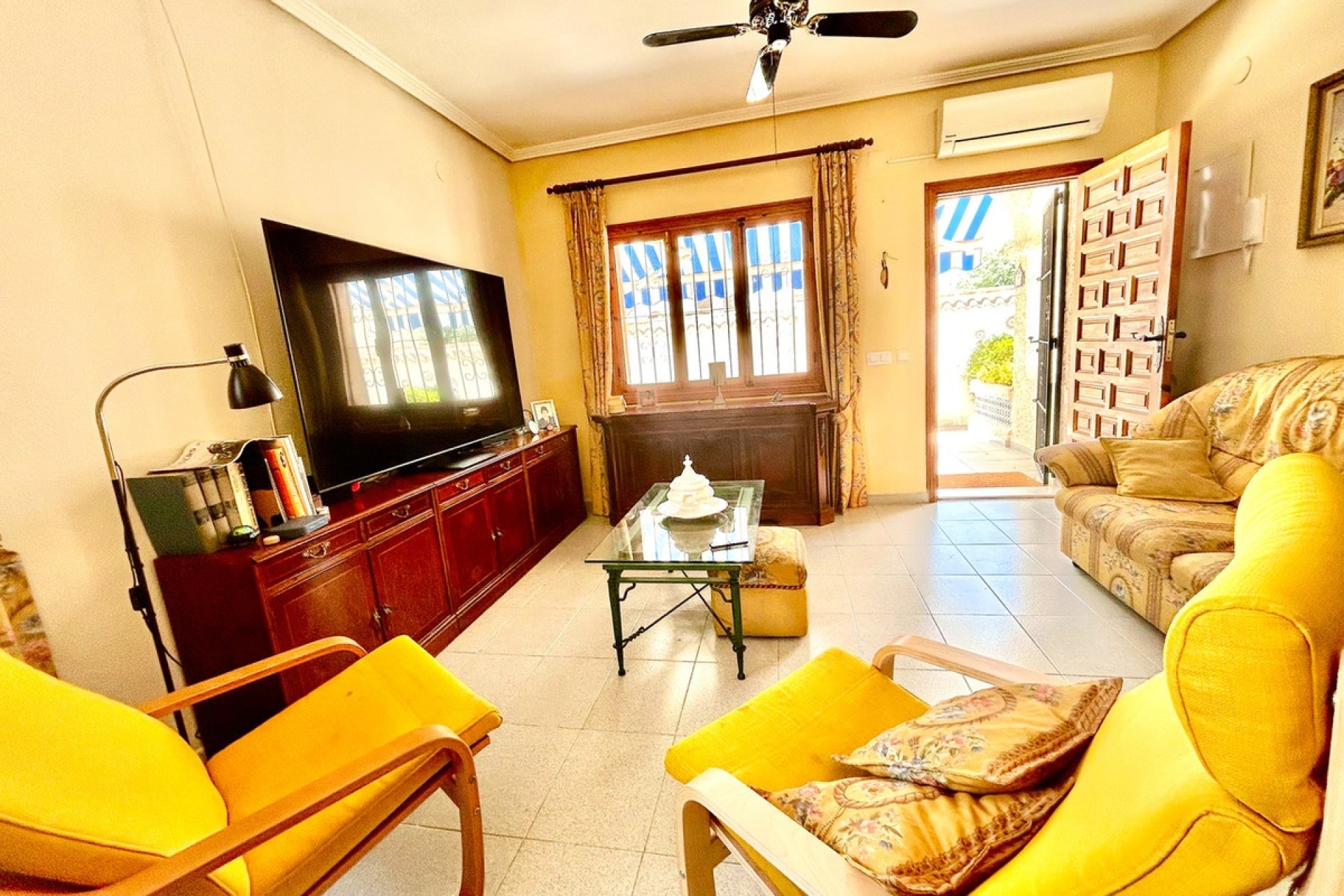 Resale - Villa - Orihuela - La Zenia