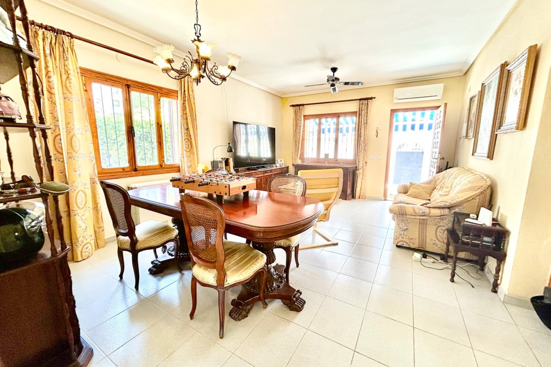 Resale - Villa - Orihuela - La Zenia
