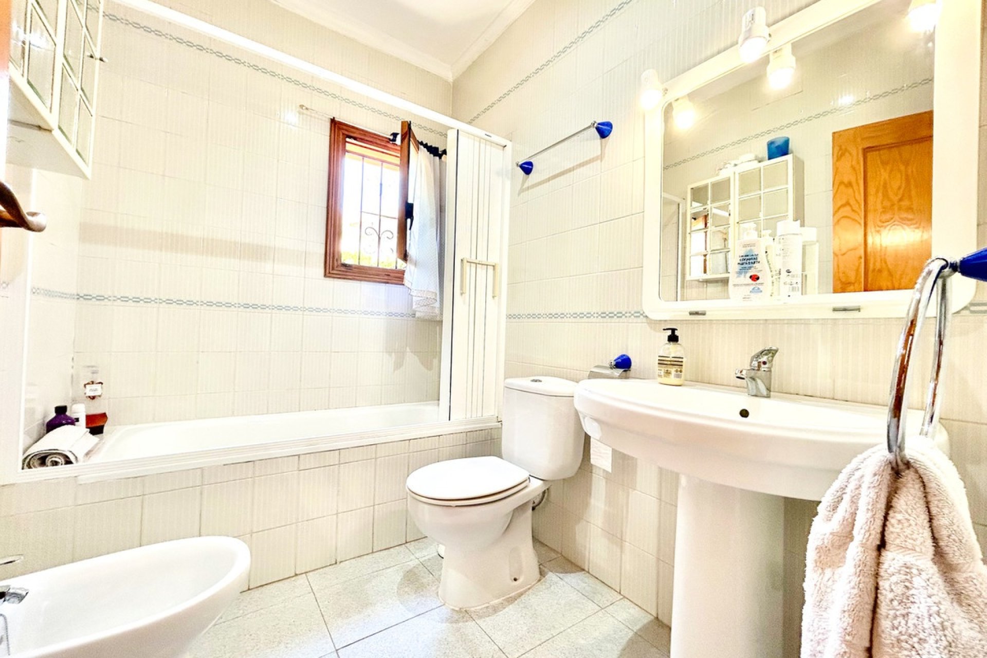 Resale - Villa - Orihuela - La Zenia