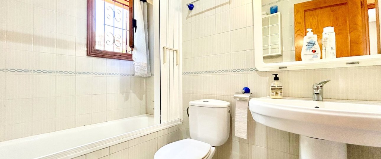 Resale - Villa - Orihuela - La Zenia