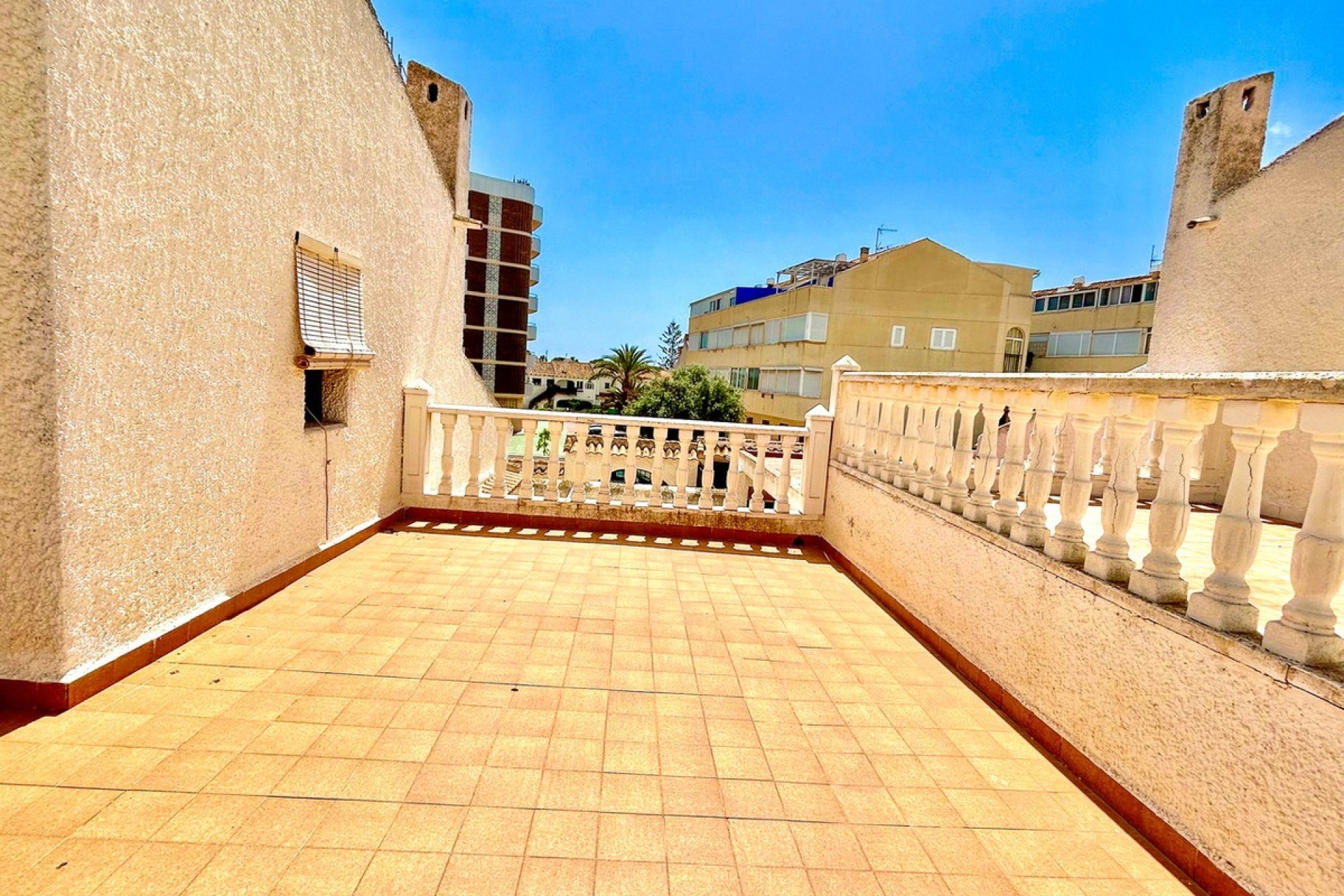 Resale - Villa - Orihuela - La Zenia