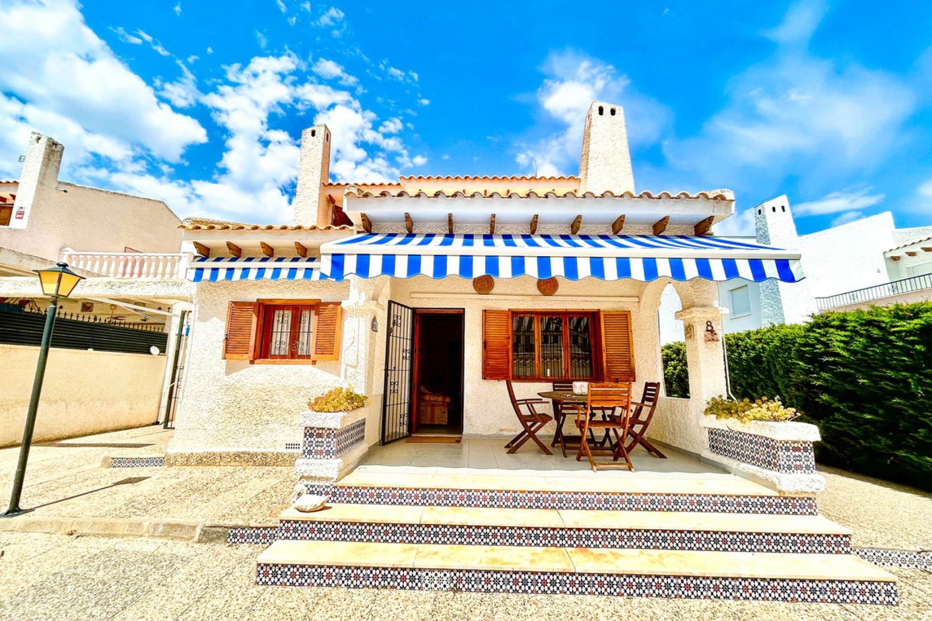 Resale - Villa - Orihuela - La Zenia