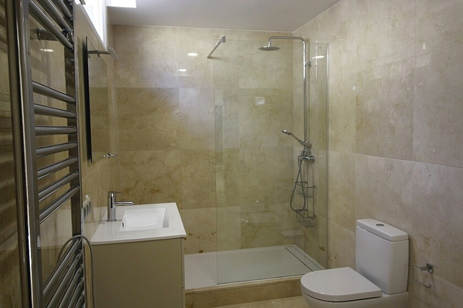 Resale - Villa - Orihuela - La Zenia