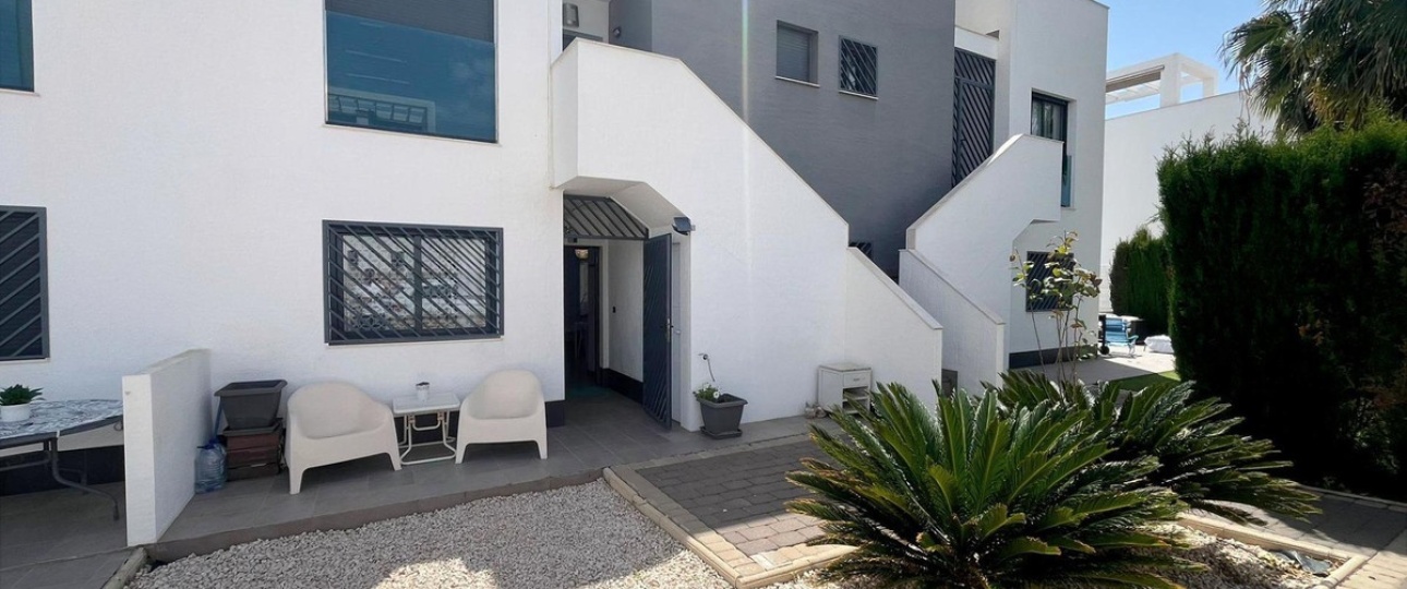 Resale - Villa - Orihuela - La Zenia