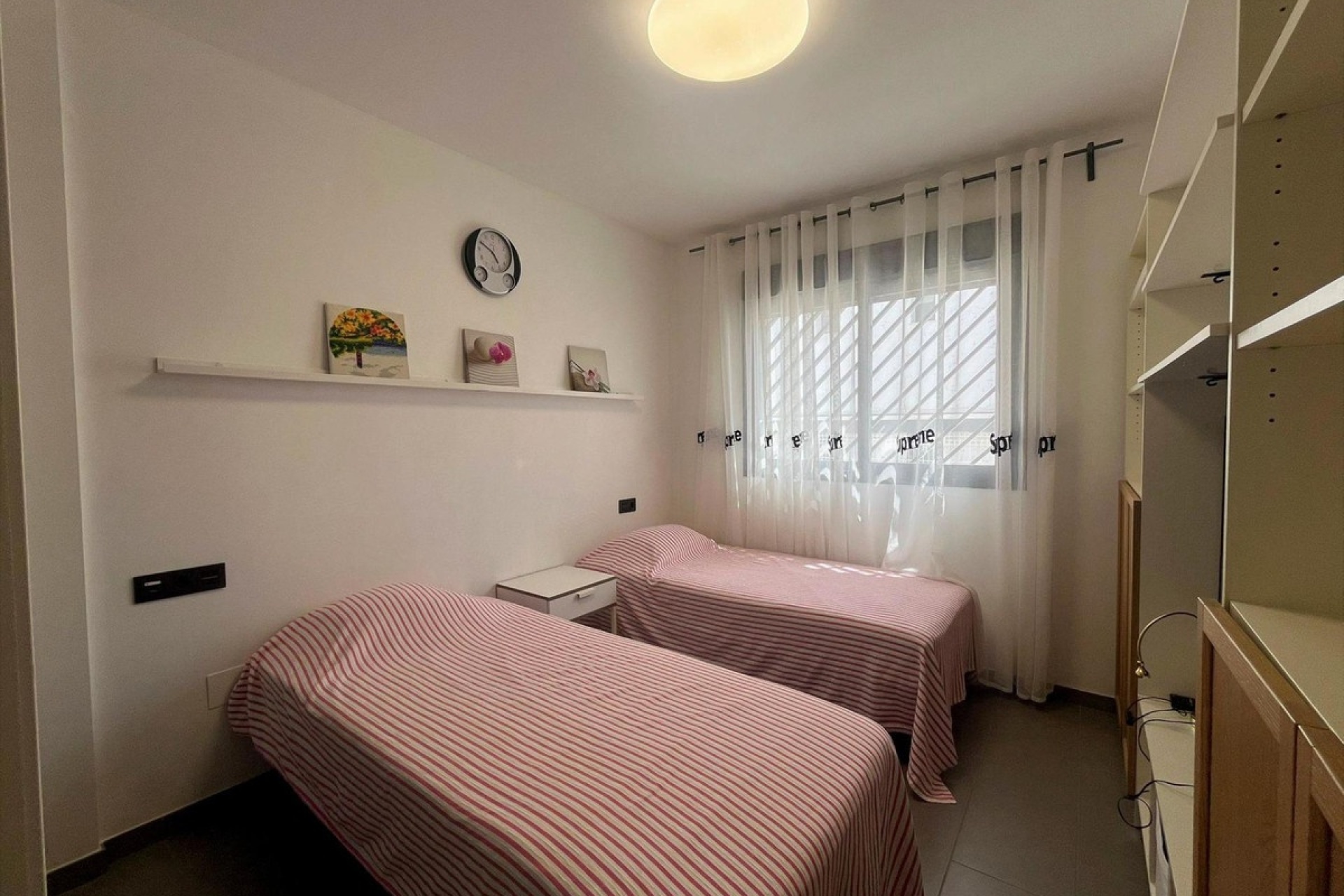 Resale - Villa - Orihuela - La Zenia
