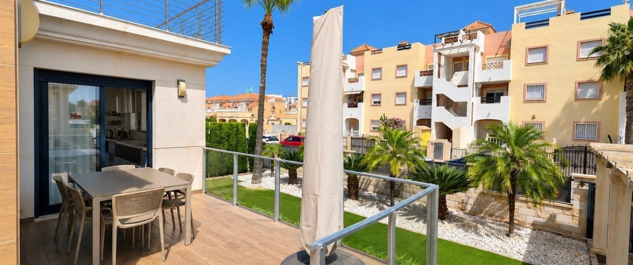 Resale - Villa - Orihuela - La Zenia
