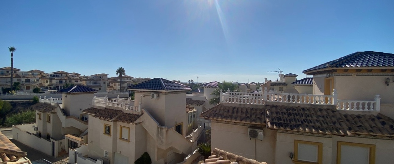 Resale - Villa - Orihuela - La Zenia