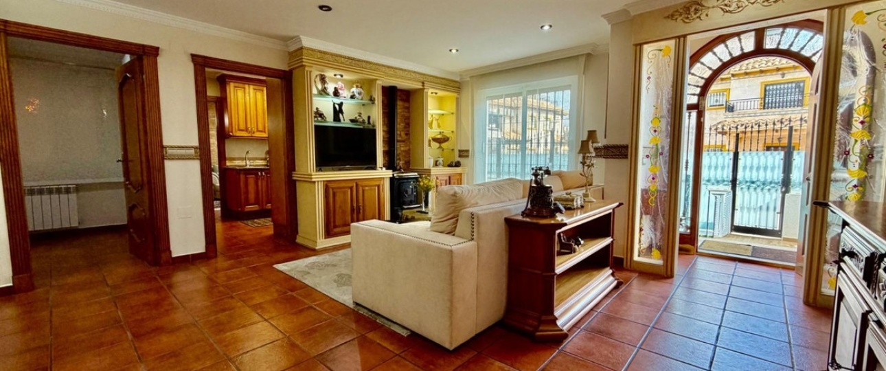 Resale - Villa - Orihuela - La Zenia